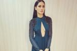 Nargis Fakhri navel show, Nargis Fakhri navel show, nargis fakhri asked to pin up her dress, Uday chopra