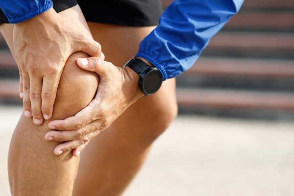 Simple Habits that can Protect your Knees Simple Habits that can Protect your Knees