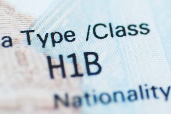 US plans to raise H-1B wages to match American pay US plans to raise H-1B wages to match American pay